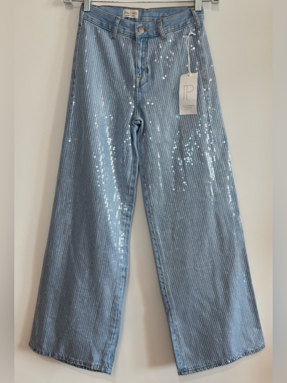NEW Pilcro Sequin Skater High-Rise
Wide-Leg Jeans Size 24